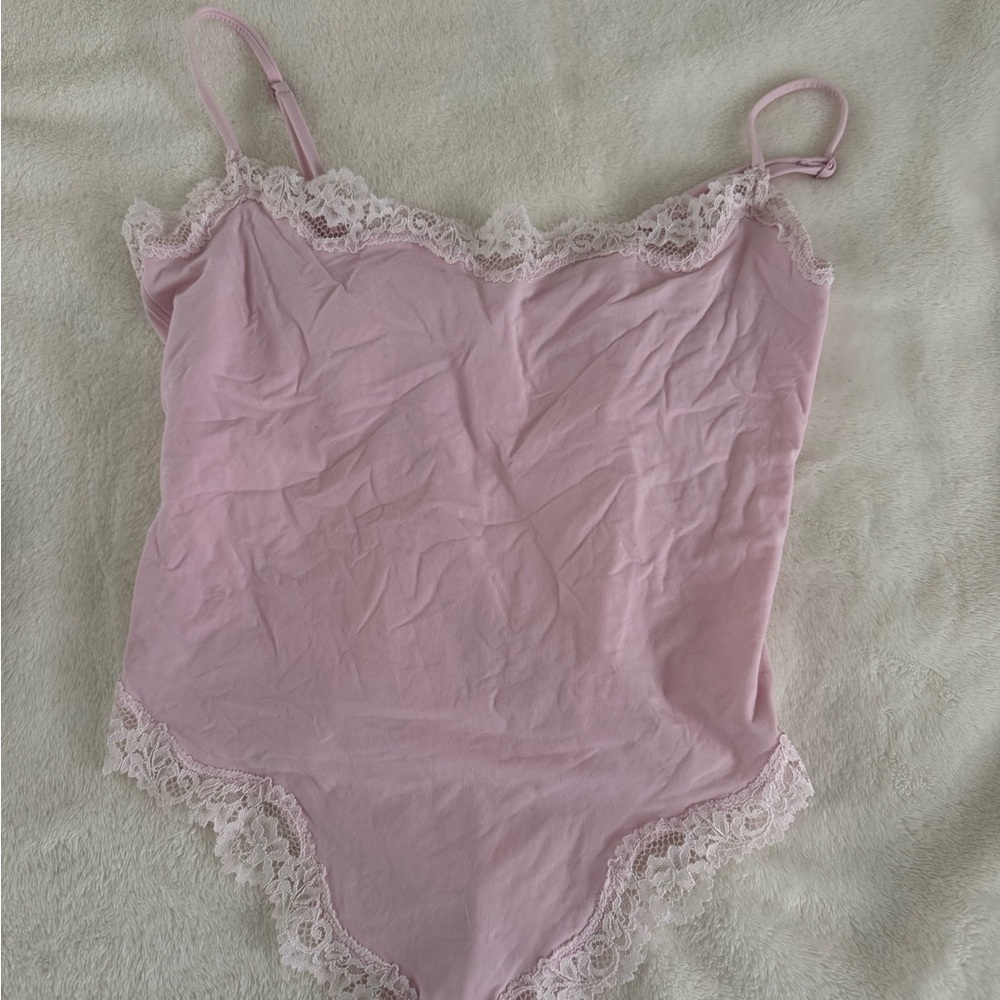 Skims fits everybody lace bodysuit